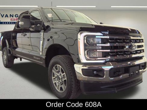 Used 2024 Ford F250 Lariat image 2