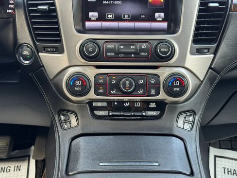 Used 2015 GMC Yukon XL Denali w/ Touring Package AWD/4WD image 24