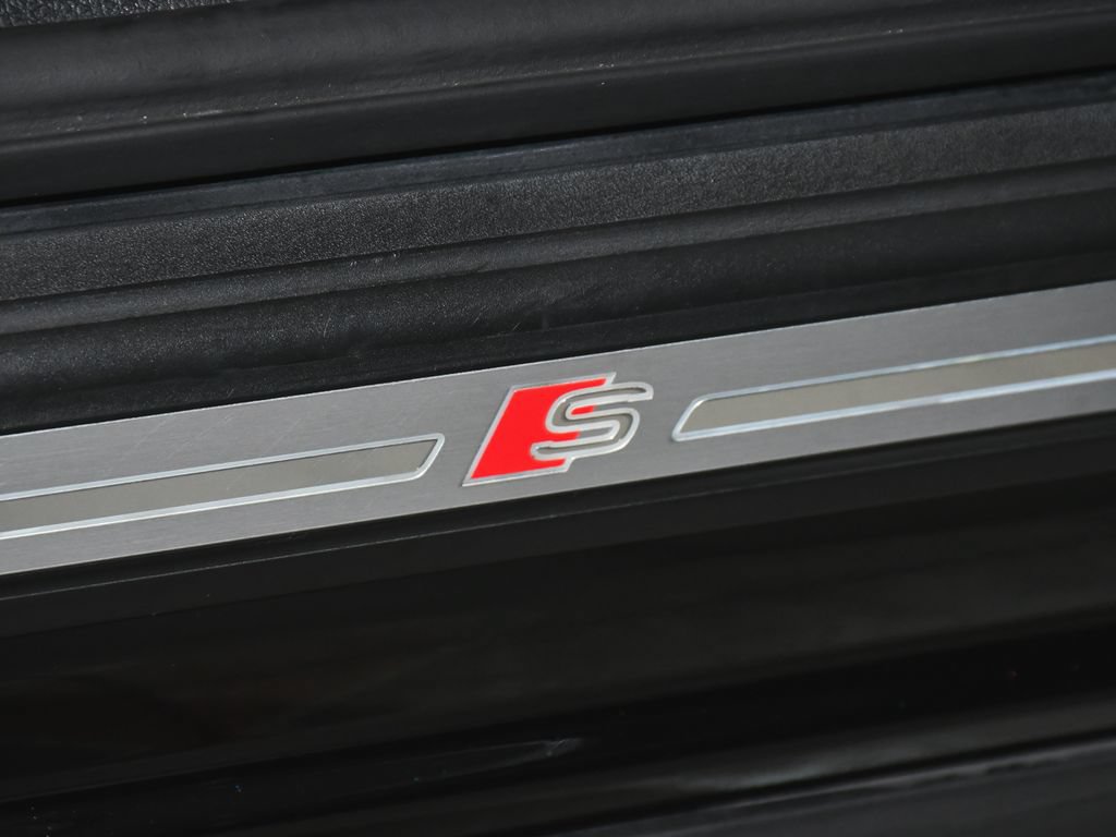 Used 2023 Audi SQ5 Premium w/ Convenience Package AWD/4WD image 16