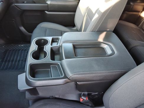 Used 2022 Chevrolet Silverado 1500 Custom image 23