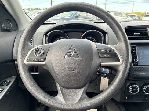 Used 2019 Mitsubishi Outlander Sport ES AWD/4WD image 19