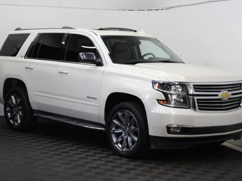 Used 2015 Chevrolet Tahoe LTZ RWD image 3