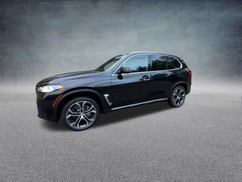 Used 2024 BMW X5 xDrive40i w/ Premium Package AWD/4WD image 10