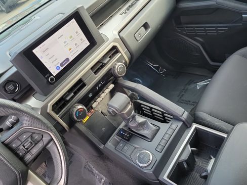 Used 2024 Toyota Tacoma SR5 w/ SR5 Upgrade Package image 36