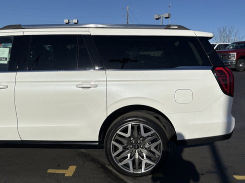 New 2026 Ford Expedition Max Platinum w/ Platinum Ultimate Package image 13