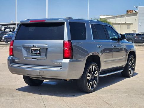 Used 2020 Chevrolet Tahoe Premier w/ Premier 6.2L Value Package AWD/4WD image 5