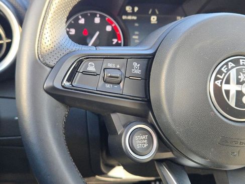 Used 2022 Alfa Romeo Giulia Ti image 26