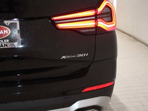 Certified 2022 BMW X3 xDrive30i w/ Convenience Package image 6