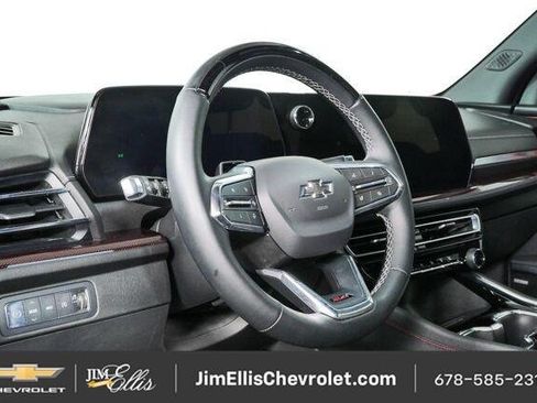 Certified 2024 Chevrolet Traverse Z71 w/ Enhanced Driving Package AWD/4WD image 4