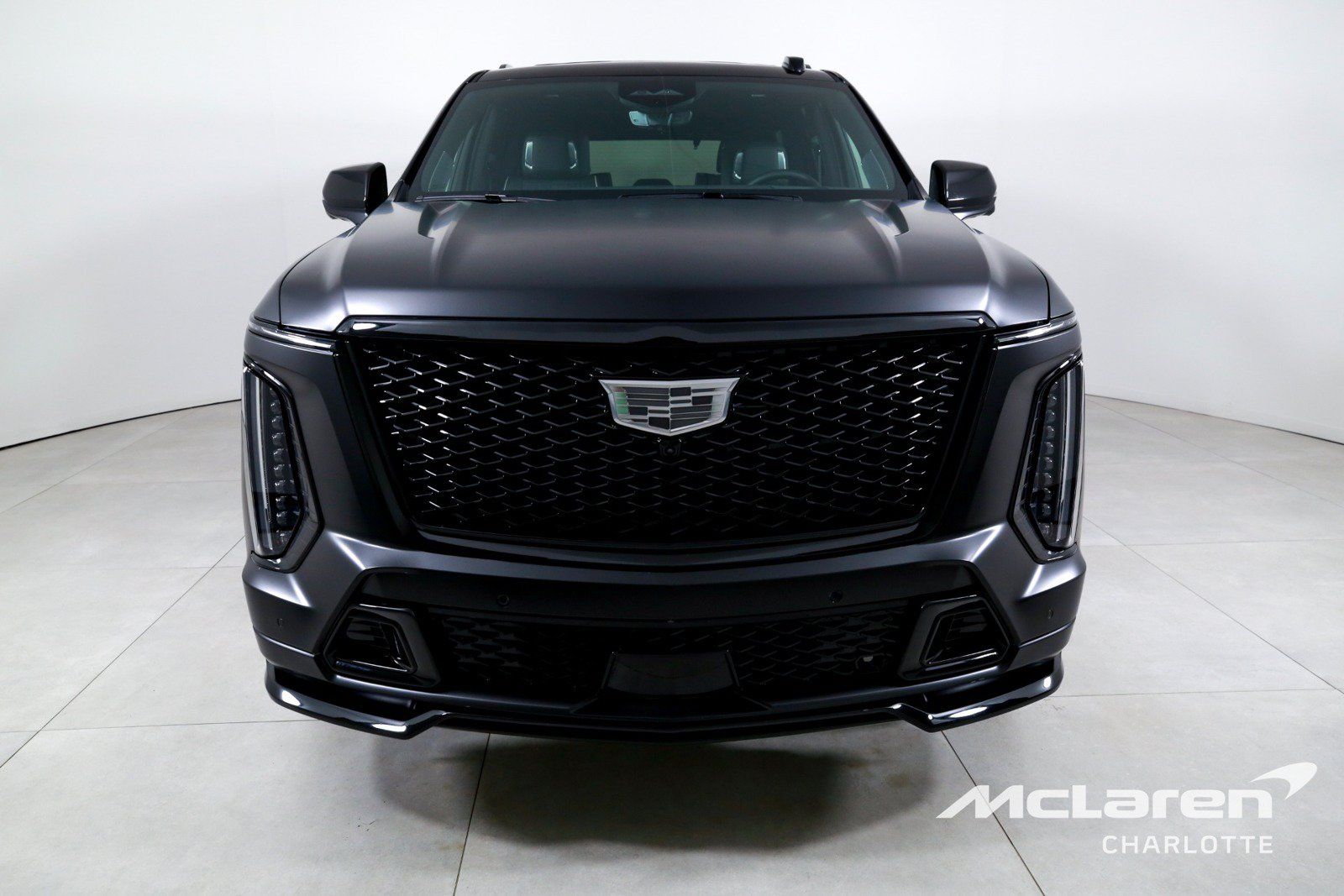 Used 2026 Cadillac Escalade V w/ LPO, ONYX Package AWD/4WD image 4