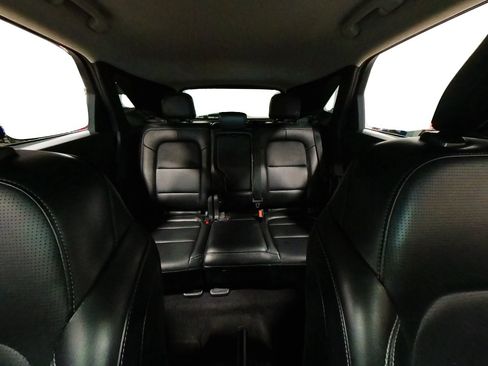Used 2023 Ford Escape Platinum AWD/4WD image 46