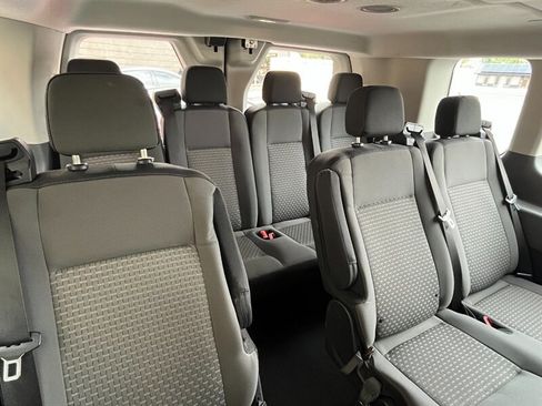 Used 2022 Ford Transit 350 XLT RWD image 16