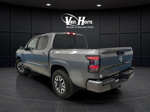 Used 2025 Nissan Frontier SL AWD/4WD image 5