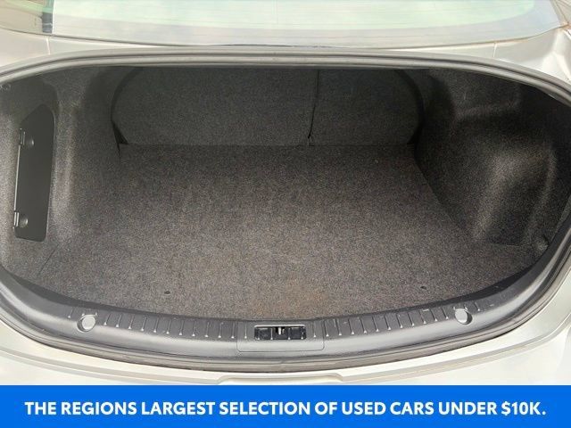 Used 2010 MAZDA MAZDA3 i Touring FWD image 3
