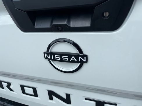 Certified 2026 Nissan Frontier SV RWD image 41
