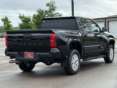 Used 2024 Toyota Tacoma SR5 AWD/4WD image 6