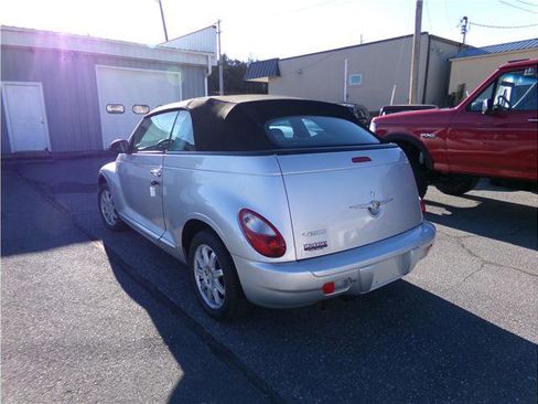 Used 2007 Chrysler PT Cruiser Convertible w/ Spring Special Group FWD image 22