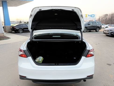 Used 2024 Toyota Camry LE w/ Convenience Package image 35