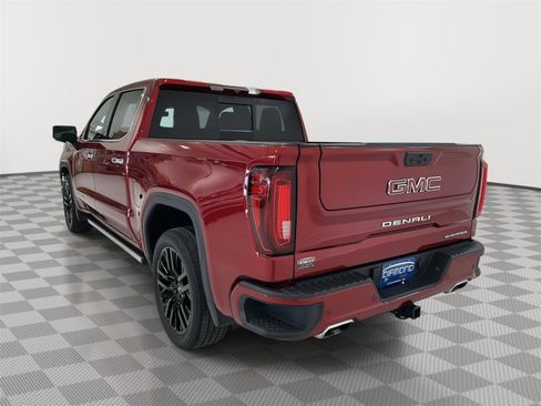 Used 2022 GMC Sierra 1500 Denali AWD/4WD image 3