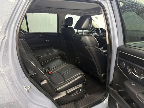 Used 2023 Honda Pilot Elite image 17