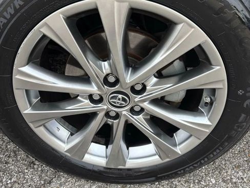 Used 2018 Toyota RAV4 Limited w/ Cargo Management Package image 25