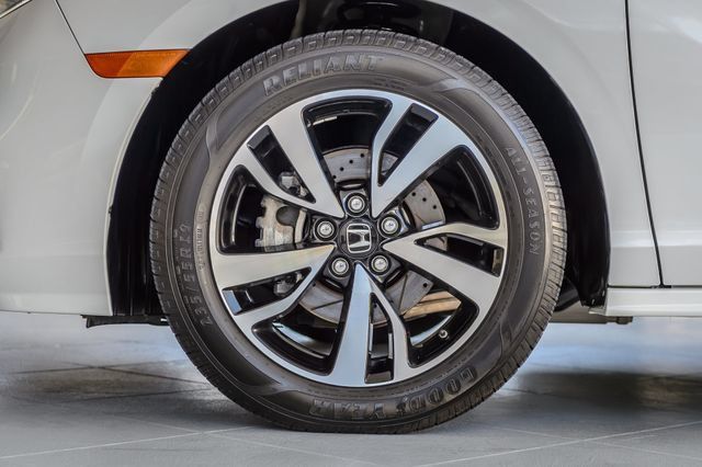 Used 2020 Honda Odyssey Elite image 13