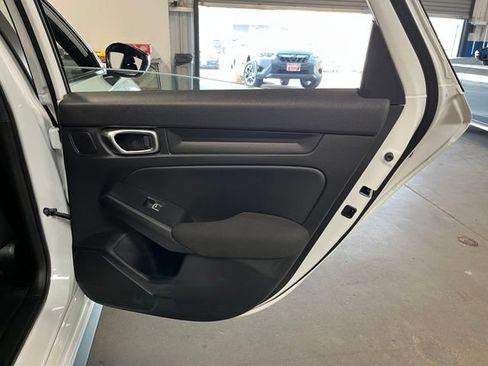 Used 2025 Honda Civic Sport image 15