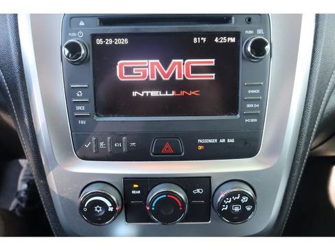 Used 2015 GMC Acadia SLE FWD image 14