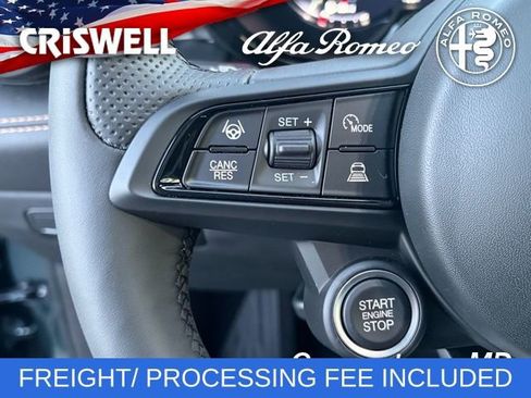 New 2026 Alfa Romeo Tonale w/ Black Premium Package image 20