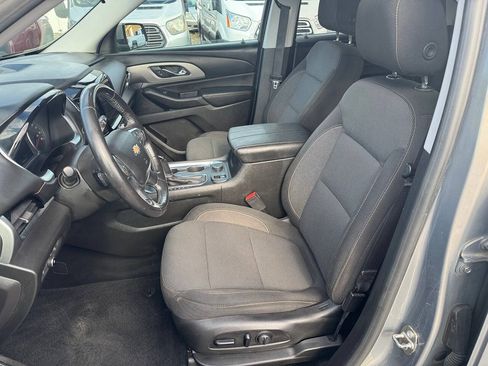 Used 2018 Chevrolet Traverse LT AWD/4WD image 13