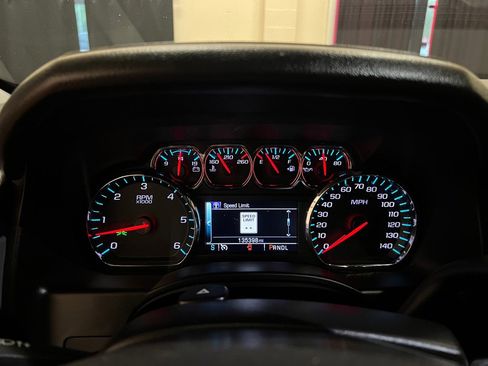 Used 2019 Chevrolet Tahoe LT image 25