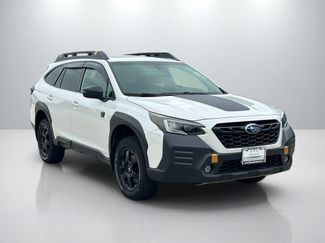 Used 2022 Subaru Outback Wilderness AWD/4WD video 3