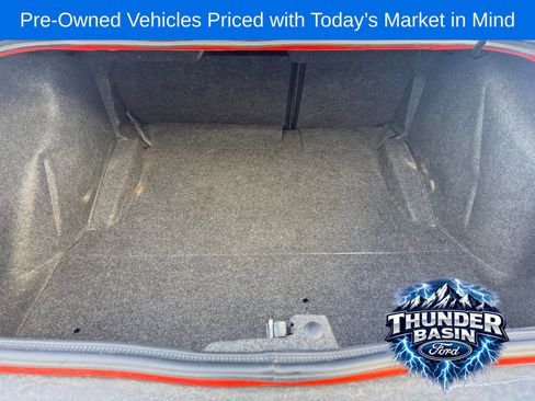 Used 2016 Dodge Challenger SRT w/ Technology Group image 6