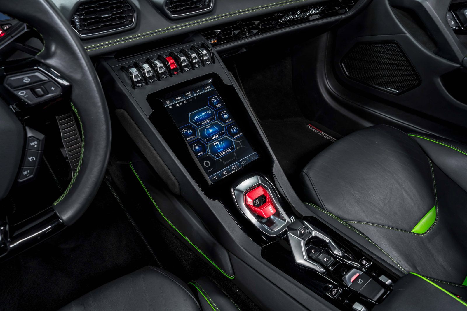 Used 2020 Lamborghini Huracan EVO AWD/4WD image 23