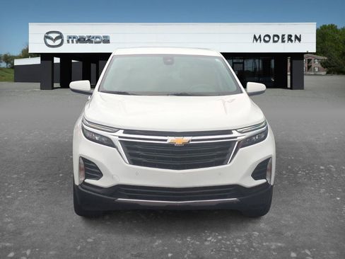 Used 2024 Chevrolet Equinox LT FWD image 8