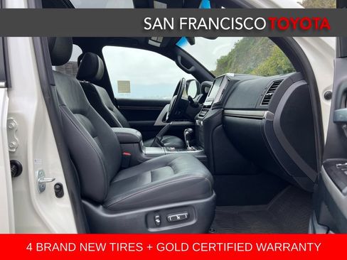 Certified 2020 Toyota Land Cruiser Heritage Edition AWD/4WD image 21
