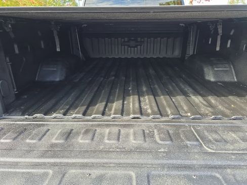 Certified 2020 Chevrolet Silverado 3500 LTZ w/ LTZ Plus Package image 33