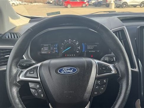 Used 2022 Ford Edge SEL image 24
