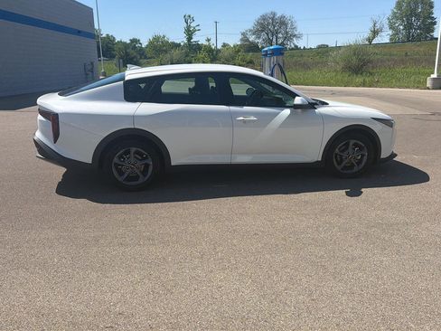 Used 2025 Kia K4 FWD image 6