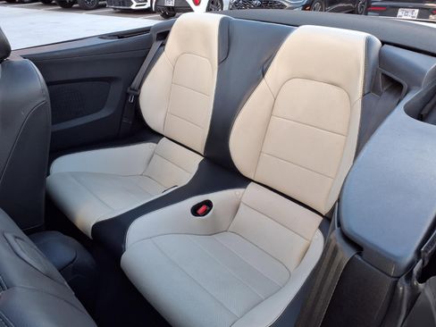 Used 2022 Ford Mustang Premium image 11