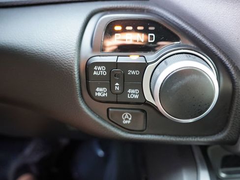 Certified 2022 RAM 1500 Big Horn AWD/4WD image 29
