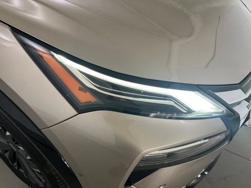 Used 2025 Nissan Rogue Platinum AWD/4WD image 35