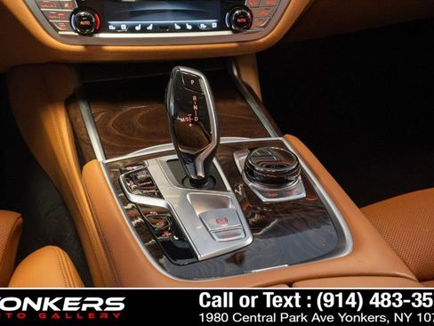 Used 2019 BMW 750i xDrive w/ Executive Package AWD/4WD image 61