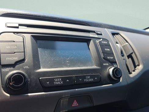 Used 2016 Kia Sportage EX image 21