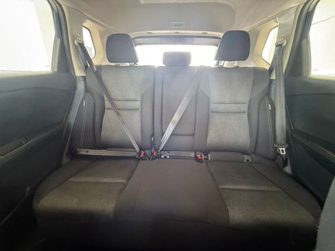 Used 2025 Nissan Rogue SV FWD image 40