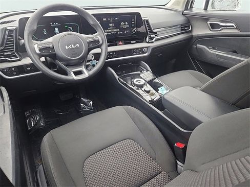 Certified 2023 Kia Sportage LX image 11