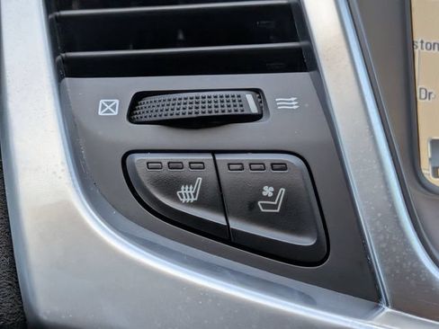 Used 2015 Chevrolet SS RWD image 24