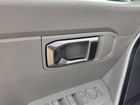 New 2027 Kia Seltos S FWD image 18