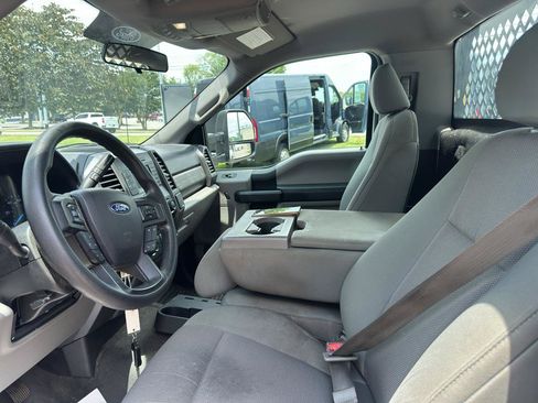 Used 2019 Ford F350 XL w/ Power Equipment Group RWD image 14