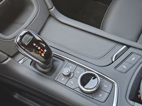 New 2025 Cadillac XT6 Premium Luxury w/ Technology Package image 15